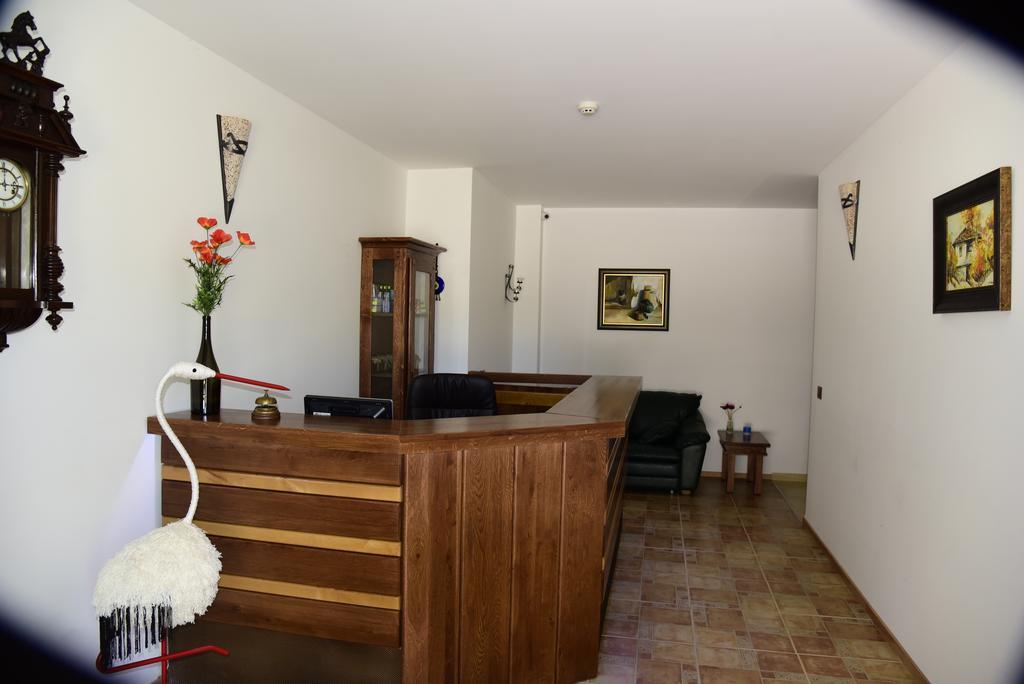 Sinabovite Houses Hotel Badevtsi Bagian luar foto