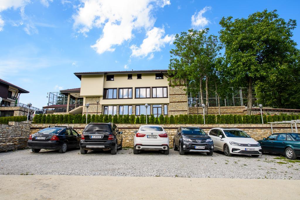 Sinabovite Houses Hotel Badevtsi Bagian luar foto