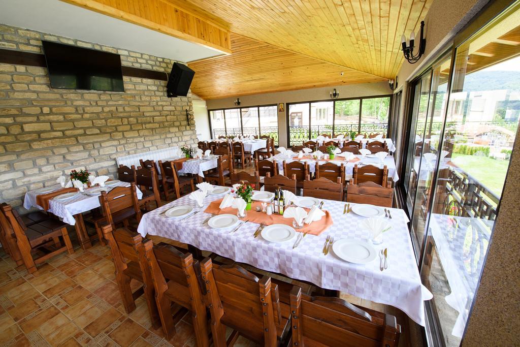 Sinabovite Houses Hotel Badevtsi Bagian luar foto